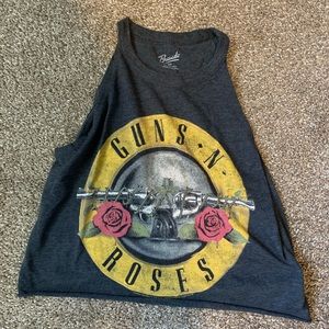 Guns & roses cropped tank top